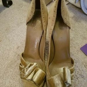 GUCCI suede heels